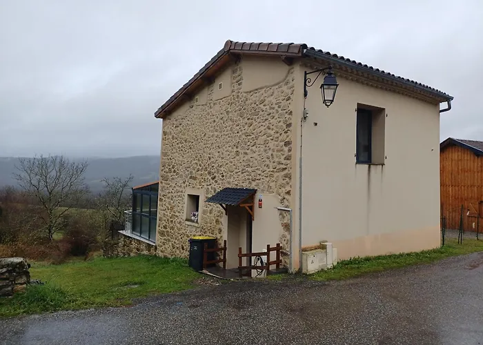 Semesterbostad Lagrange Leychert