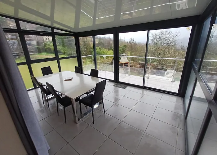 Lagrange Semesterbostad *